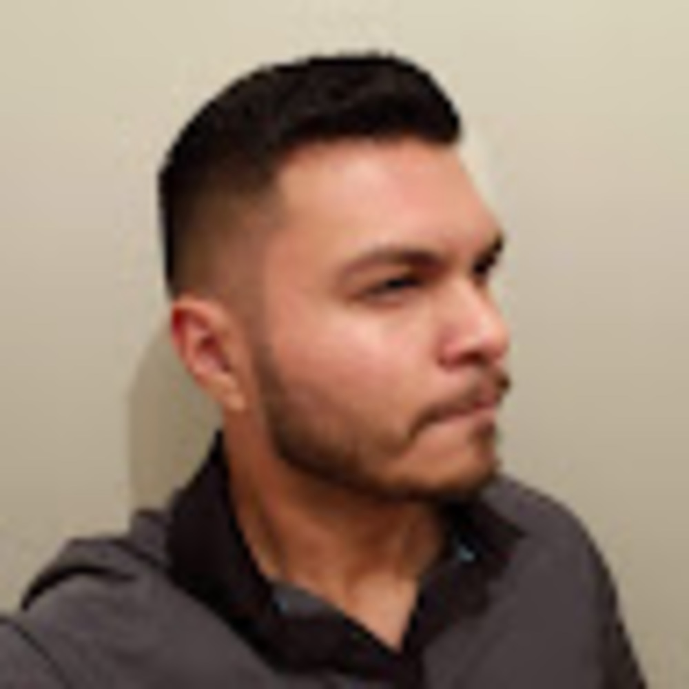 Meet your Posher, Carlos